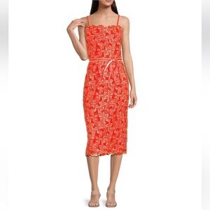 Alex Marie
Crystal Embroidered Lace Sleeveless Dress